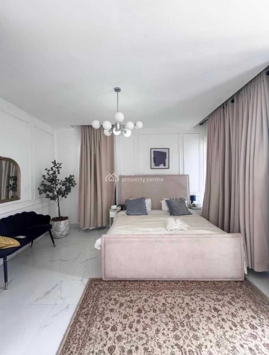 Tastefully Furnished 2 Bedroom Maisonette with Gym, Lekki Phase 1, Lekki, Lagos, Flat / Apartment for Rent