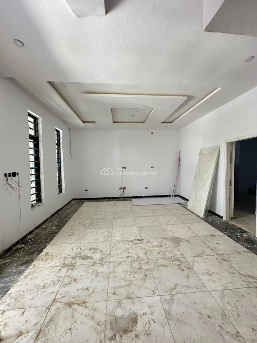 Spacious Luxury 3 & 4 Bedroom Terrace Duplex with Bq, Vgc, Lekki, Lagos, Terraced Duplex for Sale