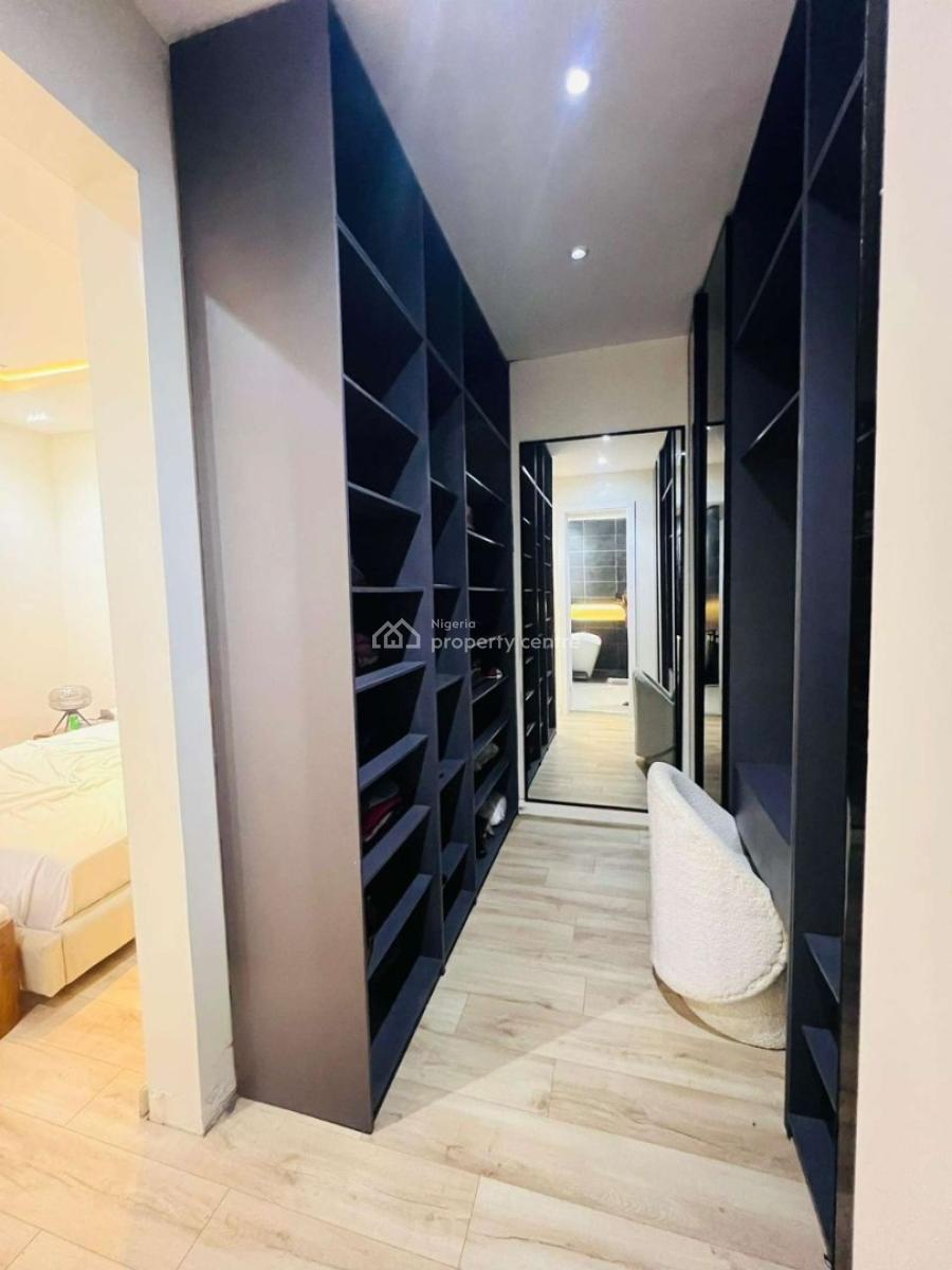 Spacious Massive Luxury Full Furish 3bedroom Maisonette Apartment, Secure Estate Off Freedom Wey Lekki Phase One Lagos, Lekki, Lagos, Block of Flats for Sale