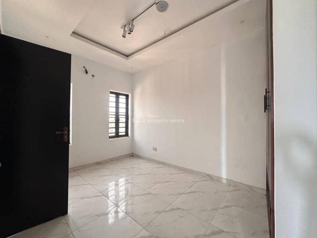Luxury 2bedroom Apartment, Ologolo, Lekki, Lagos, Flat / Apartment for Rent