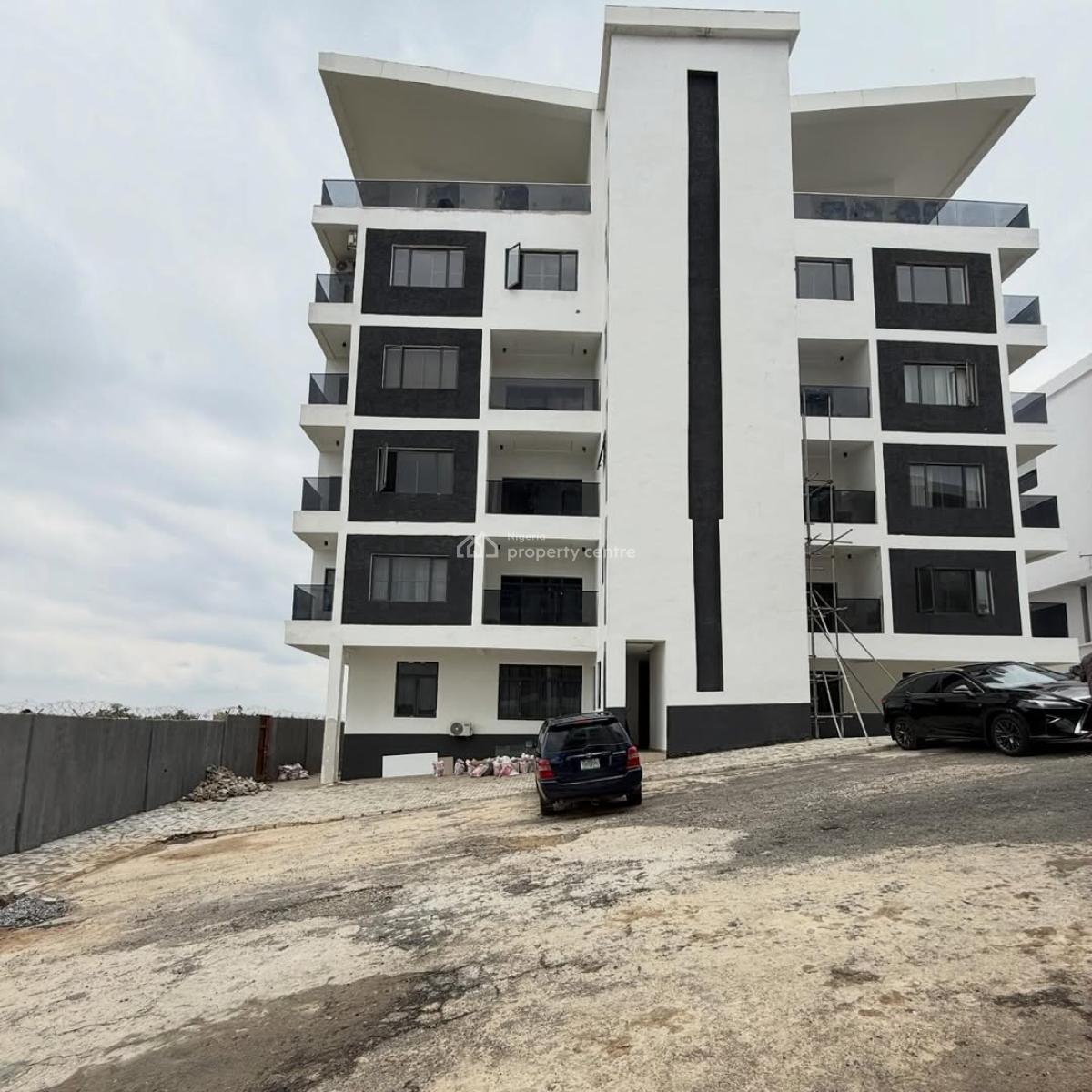 Furnished 3 Bedroom Apartment Available, Guzape District, Abuja, Flat / Apartment for Sale
