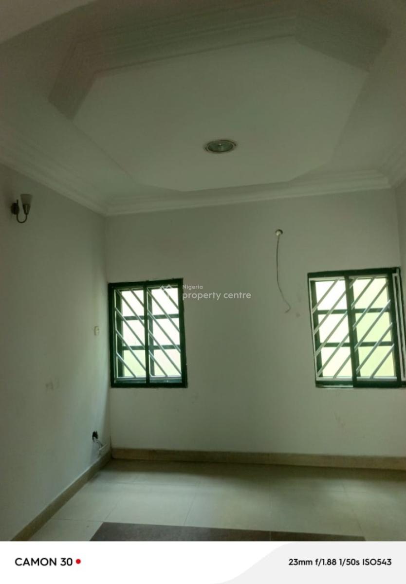 Well Renovated 4 Bedroom Semi Detach Duplex with  Bq at Magodo Ph1, Magodo Ph1 Gra, Gra Phase 1, Magodo, Lagos, Semi-detached Duplex for Rent