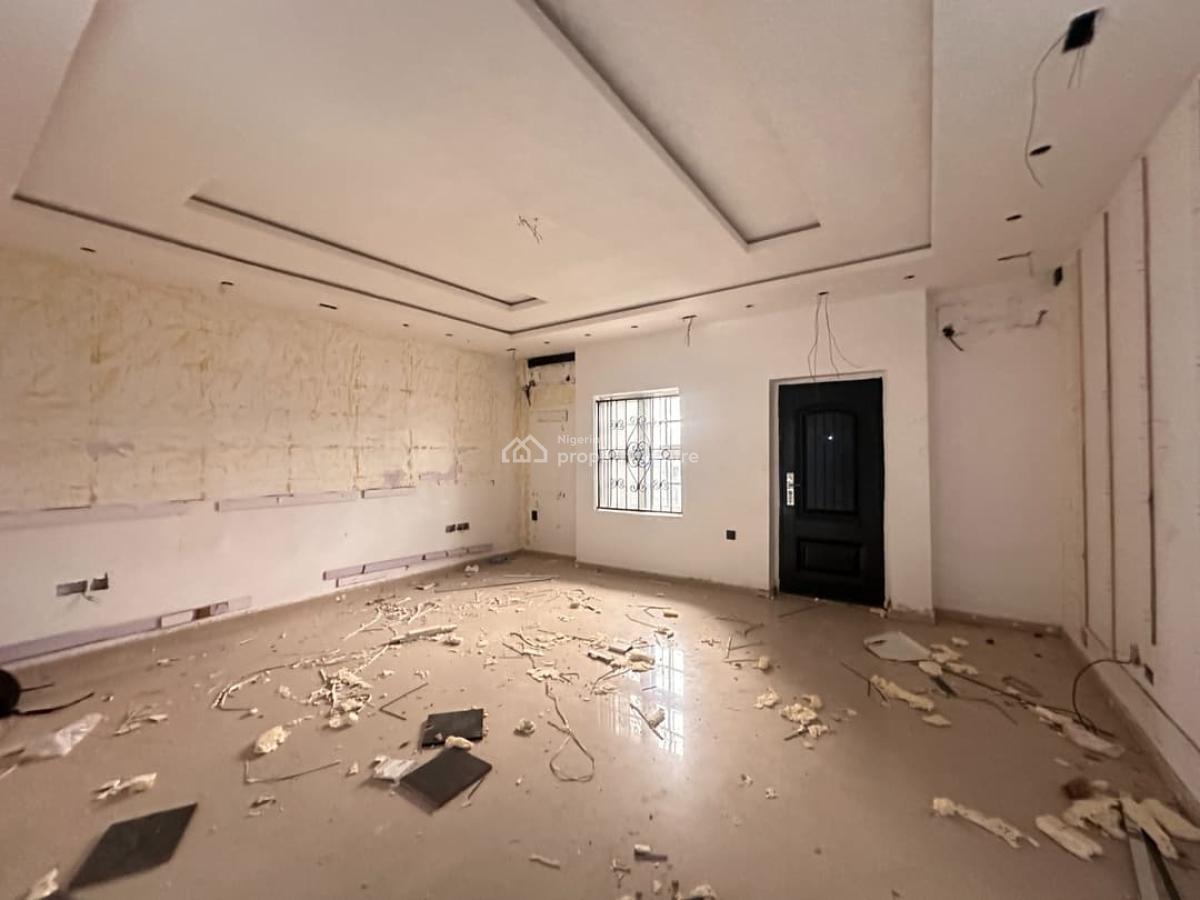 5 Bedroom Semi-detached Duplex with 2 Bq, Lekki Phase 1, Lekki, Lagos, Semi-detached Duplex for Rent