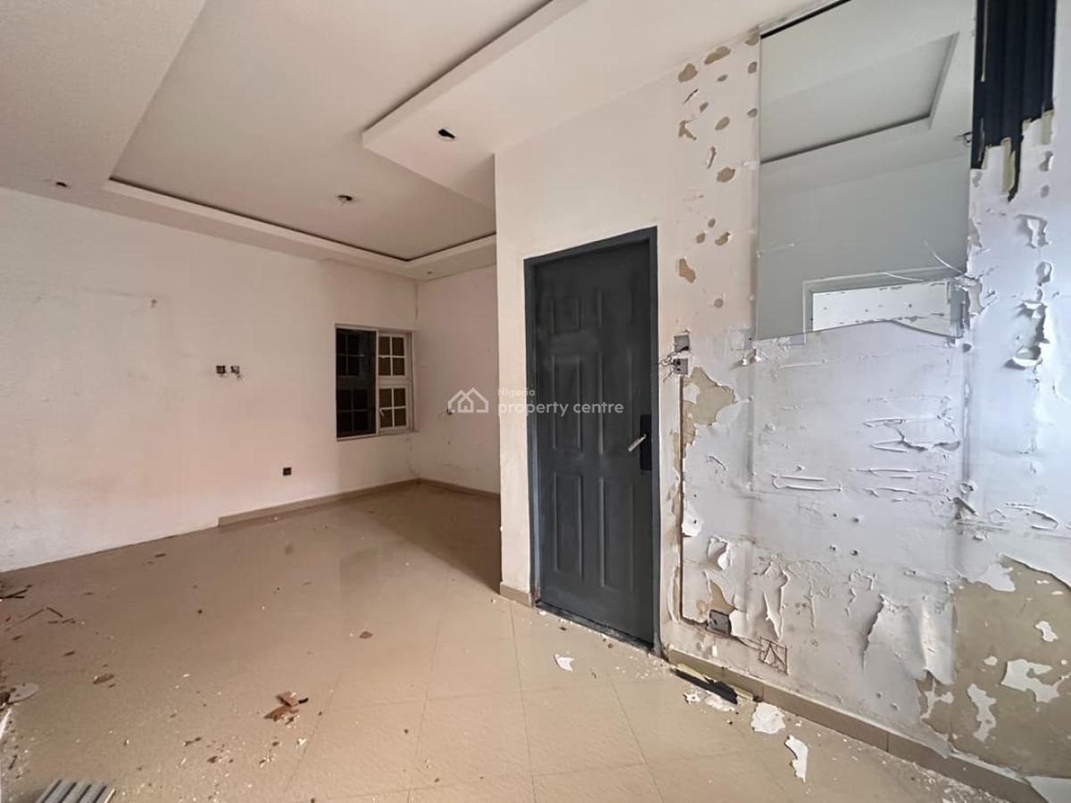 5 Bedroom Semi-detached Duplex with 2 Bq, Lekki Phase 1, Lekki, Lagos, Semi-detached Duplex for Rent