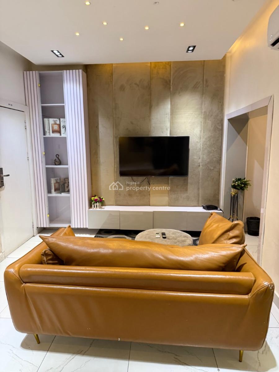 Fully Furnished Studio Room with Hotel Amenities and Services, Maitama District, Abuja, Mini Flat (room and Parlour) Short Let