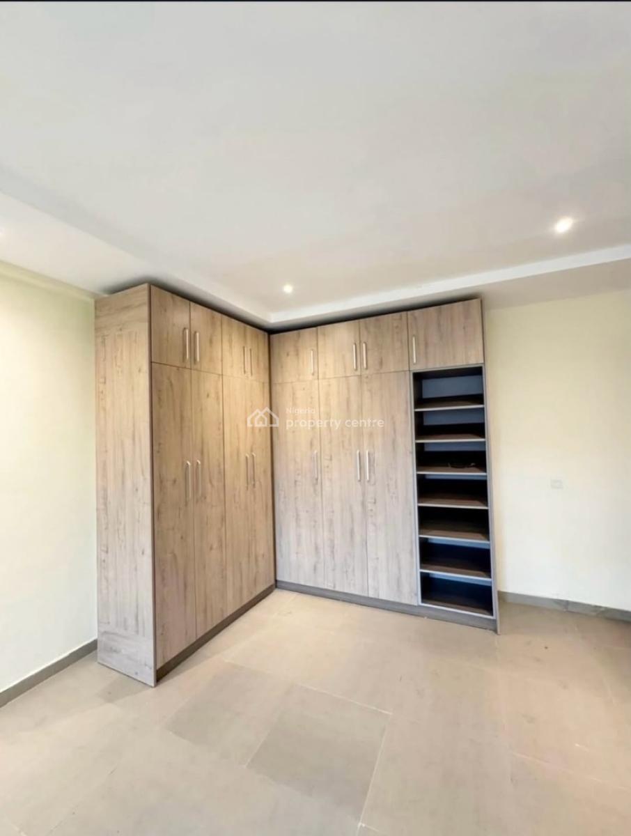 Brand New 3 Bedroom Apartment Available, Lekki Phase 1, Lekki, Lagos, Flat / Apartment for Rent