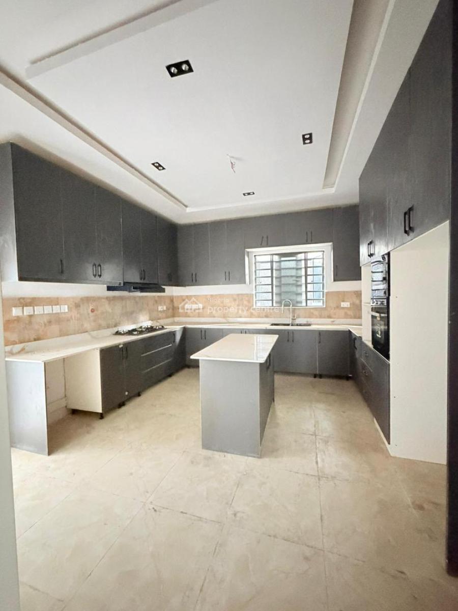 Exceptionally Spacious 4 Bedroom Semi Detached Duplex with Bq, Adeniyi Jones, Ikeja, Lagos, Semi-detached Duplex for Sale