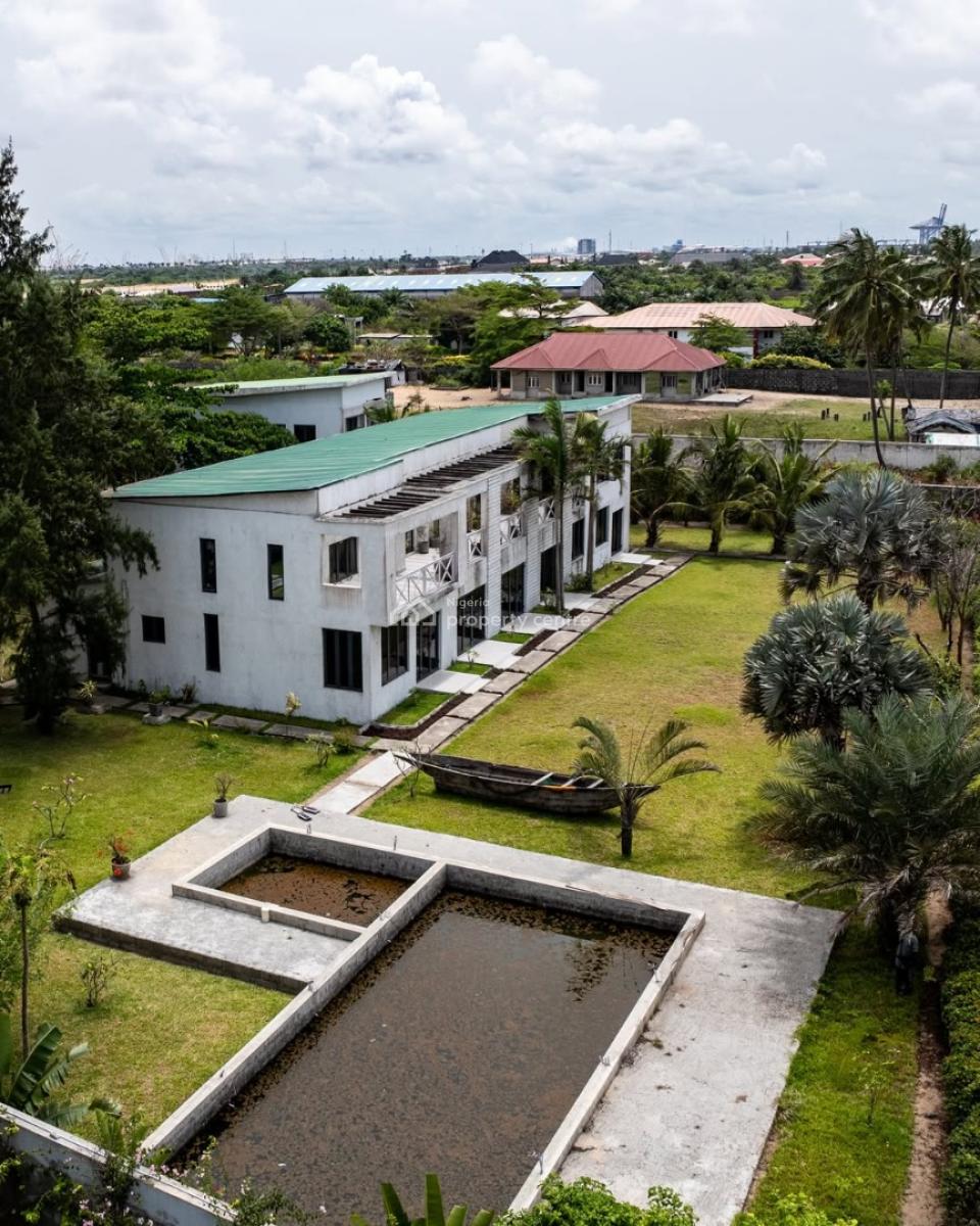 Expansive Beachfront Luxe Resort, Eleko, Ibeju Lekki, Lagos, Hotel / Guest House for Rent