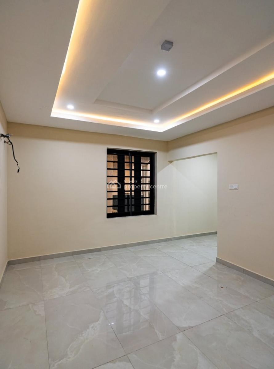 Well-designed 3 Spacious 3 Bedroom Apartment (3 Units), Ikeja Gra, Ikeja, Lagos, Flat / Apartment for Rent
