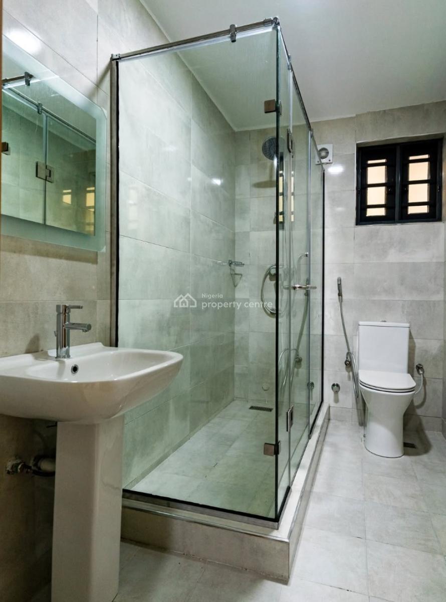 Well-designed 3 Spacious 3 Bedroom Apartment (3 Units), Ikeja Gra, Ikeja, Lagos, Flat / Apartment for Rent