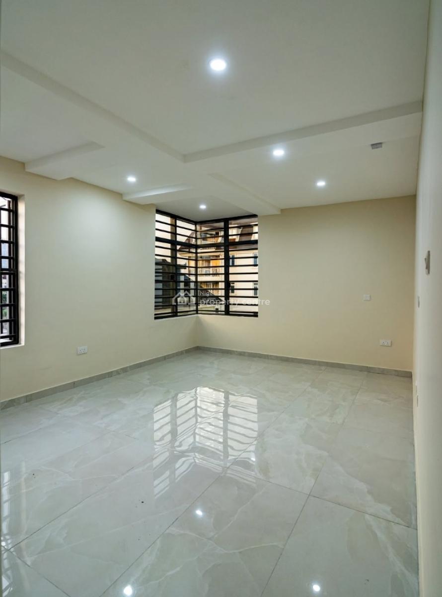 Well-designed 3 Spacious 3 Bedroom Apartment (3 Units), Ikeja Gra, Ikeja, Lagos, Flat / Apartment for Rent