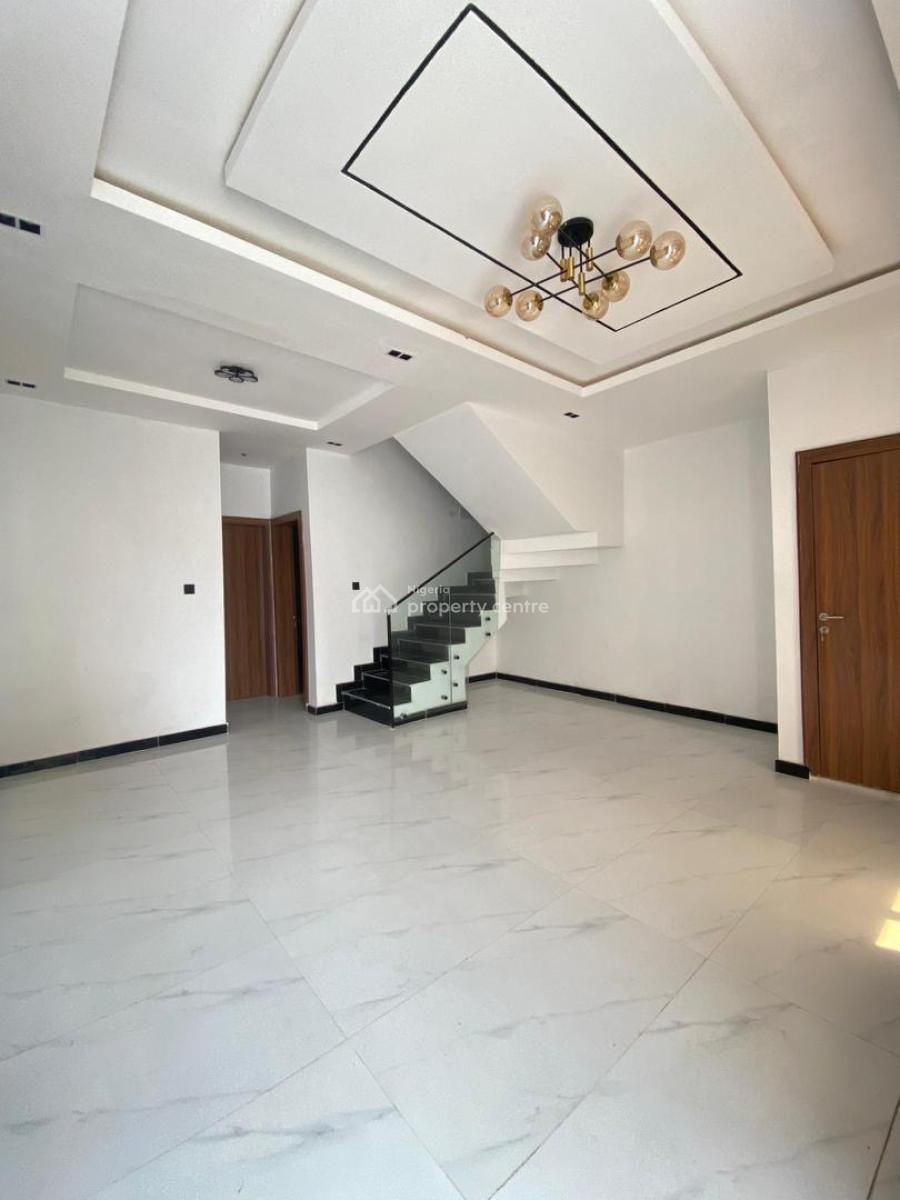 Well-built 4-bedroom Semi-detached Duplex on a Self-compound, Sangotedo, Lekki, Lagos, Semi-detached Duplex for Sale
