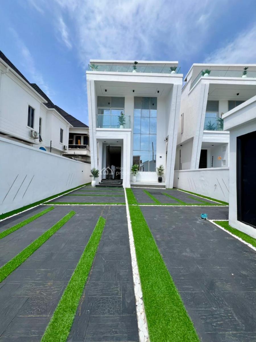 5 Bedroom Home with Swimming Pool and Bq, Ologolo, Lekki, Lagos, House for Sale