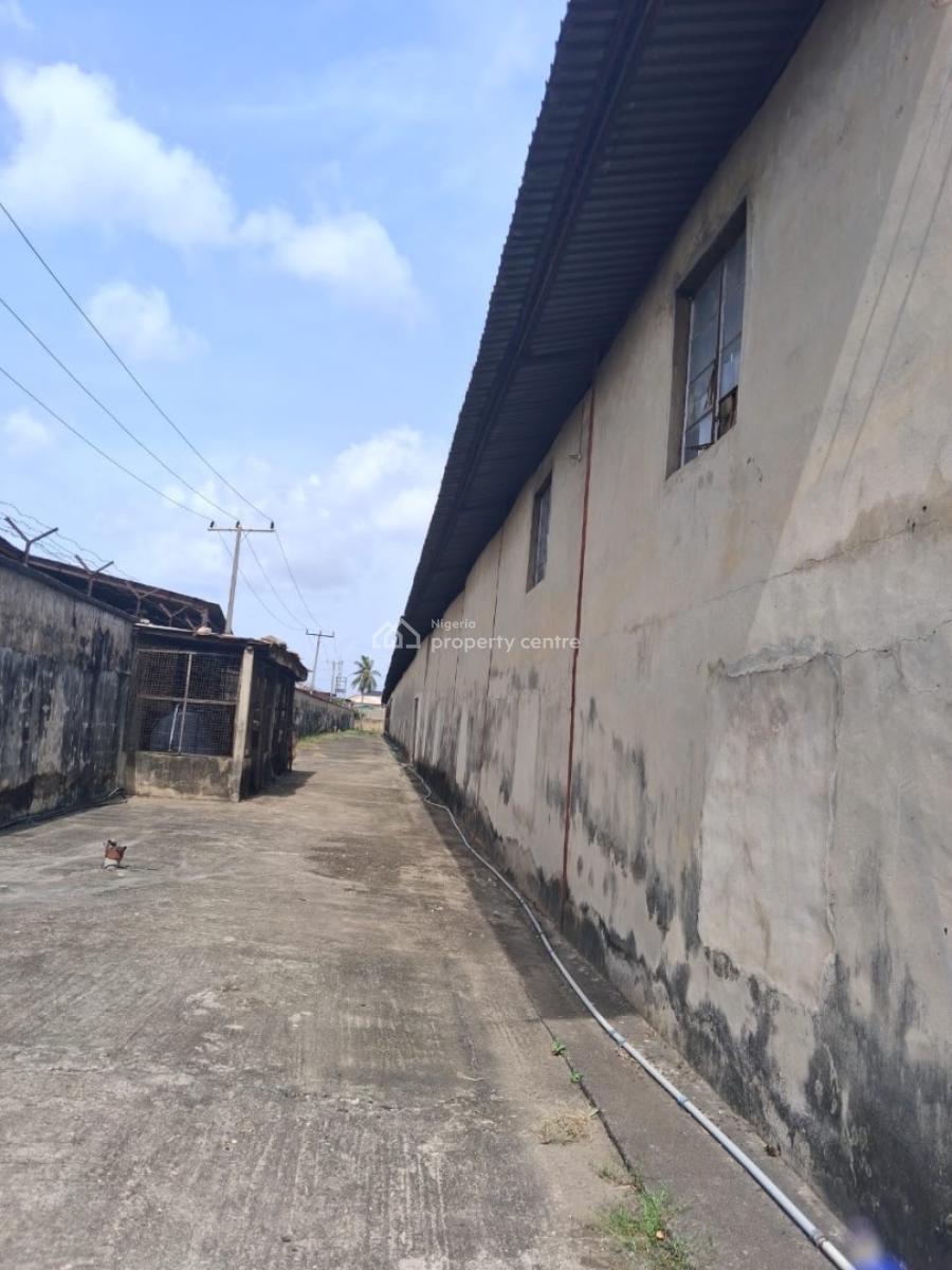 2 Bay Warehouse Measuring 12,000ft, Oshodi, Lagos, Warehouse for Rent