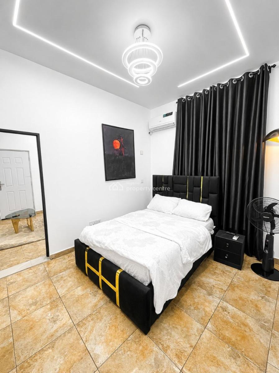 Tastefully Furnished 1 Bedroom + Swimming Pool, Canal West Estate, Osapa, Lekki, Lagos, House for Rent