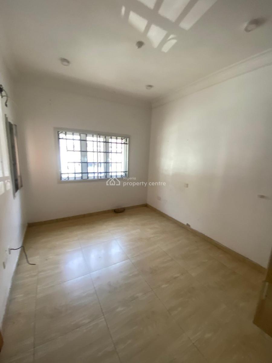 3) Bedroom Apartment Unit in a Serene Environment and Non-flooded Spac, Chisco Bus Stop, Ikate, Lekki, Lagos, Flat / Apartment for Rent