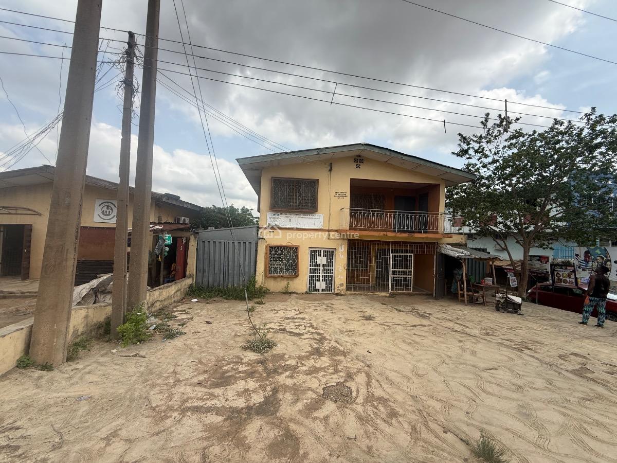 Commercial Building on 820sqyrds, Directly Opposite Liberty Stadium, Off Ring Road., Ibadan, Oyo, Commercial Property for Sale