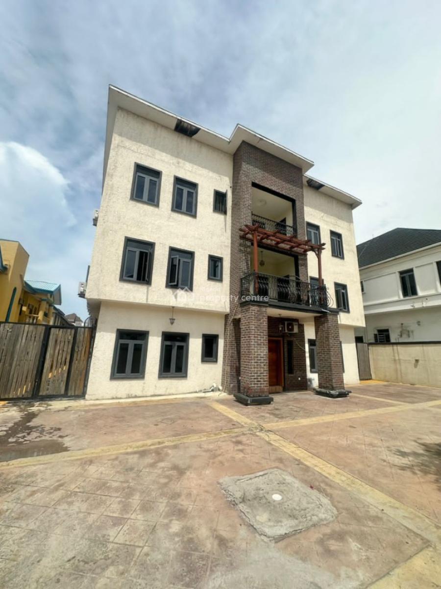 2 Bedroom Flat  Location Osapa London  Ent 10m  Caution 1m, Location Osapa London  Rent 10m, Lekki, Lagos, Flat / Apartment for Rent