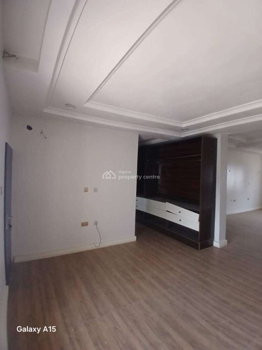 Well Built and Spacious 3 Bedrooms Terrace Duplex with a Bq, Gilmore Area, Jahi, Abuja, Terraced Duplex for Rent