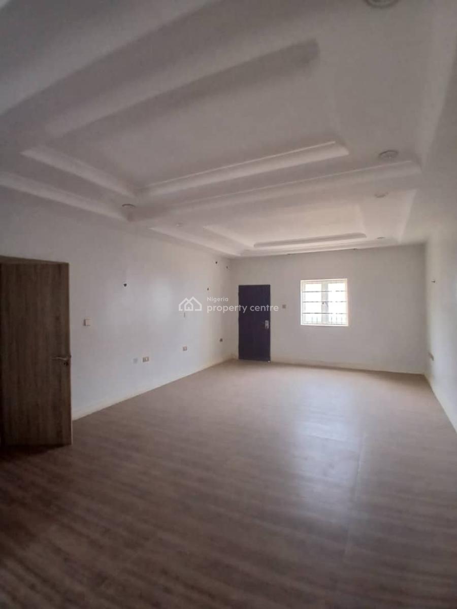 Well Built and Spacious 3 Bedrooms Terrace Duplex with a Bq, Gilmore Area, Jahi, Abuja, Terraced Duplex for Rent