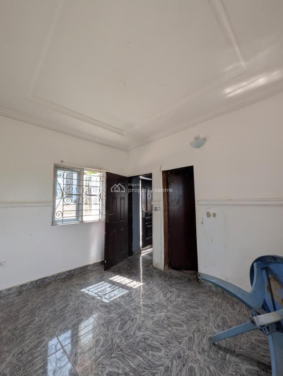 Standard and Spacious Self Contained Apartment, Ekpri Nsukara, Uyo, Akwa Ibom, Self Contain (single Rooms) for Rent