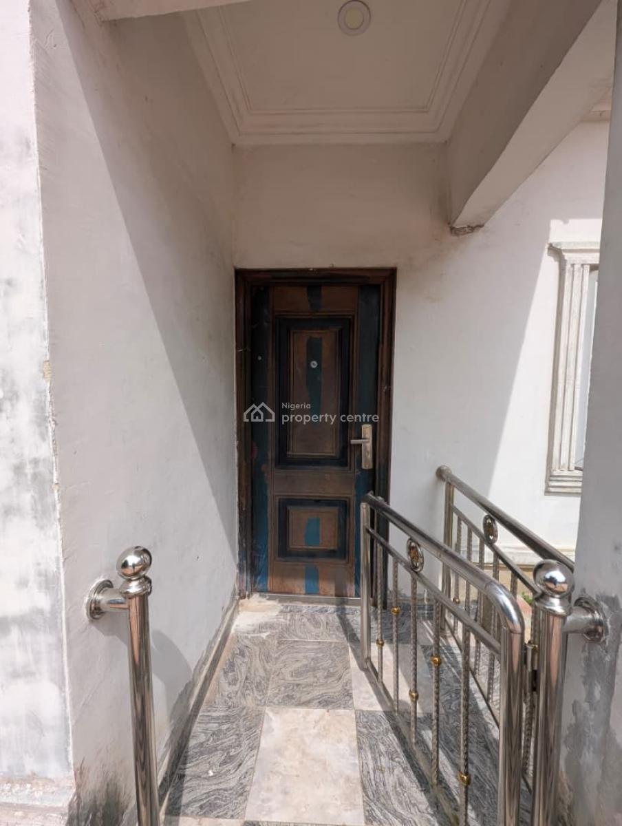 Standard and Spacious Self Contained Apartment, Ekpri Nsukara, Uyo, Akwa Ibom, Self Contain (single Rooms) for Rent