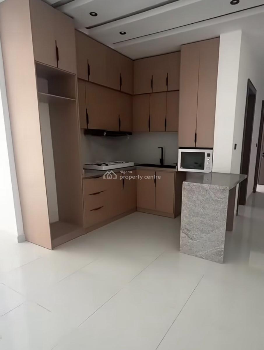 2 Bedroom Apartment, Lekki Phase 1, Lekki, Lagos, Flat / Apartment for Sale