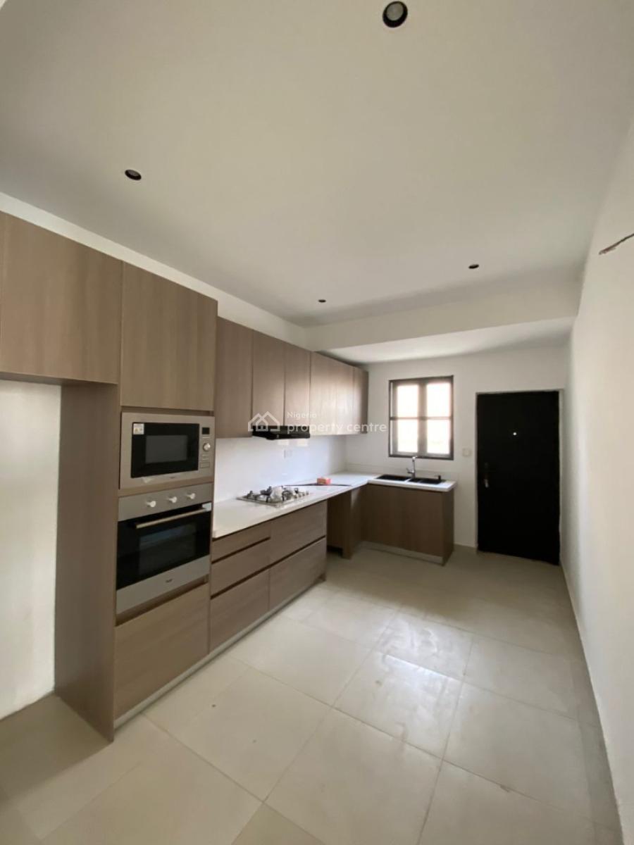 Premium, Elegant 3 Bedroom Apartment with a Bq, Lekki Phase1, Lekki, Lagos, Flat / Apartment for Sale