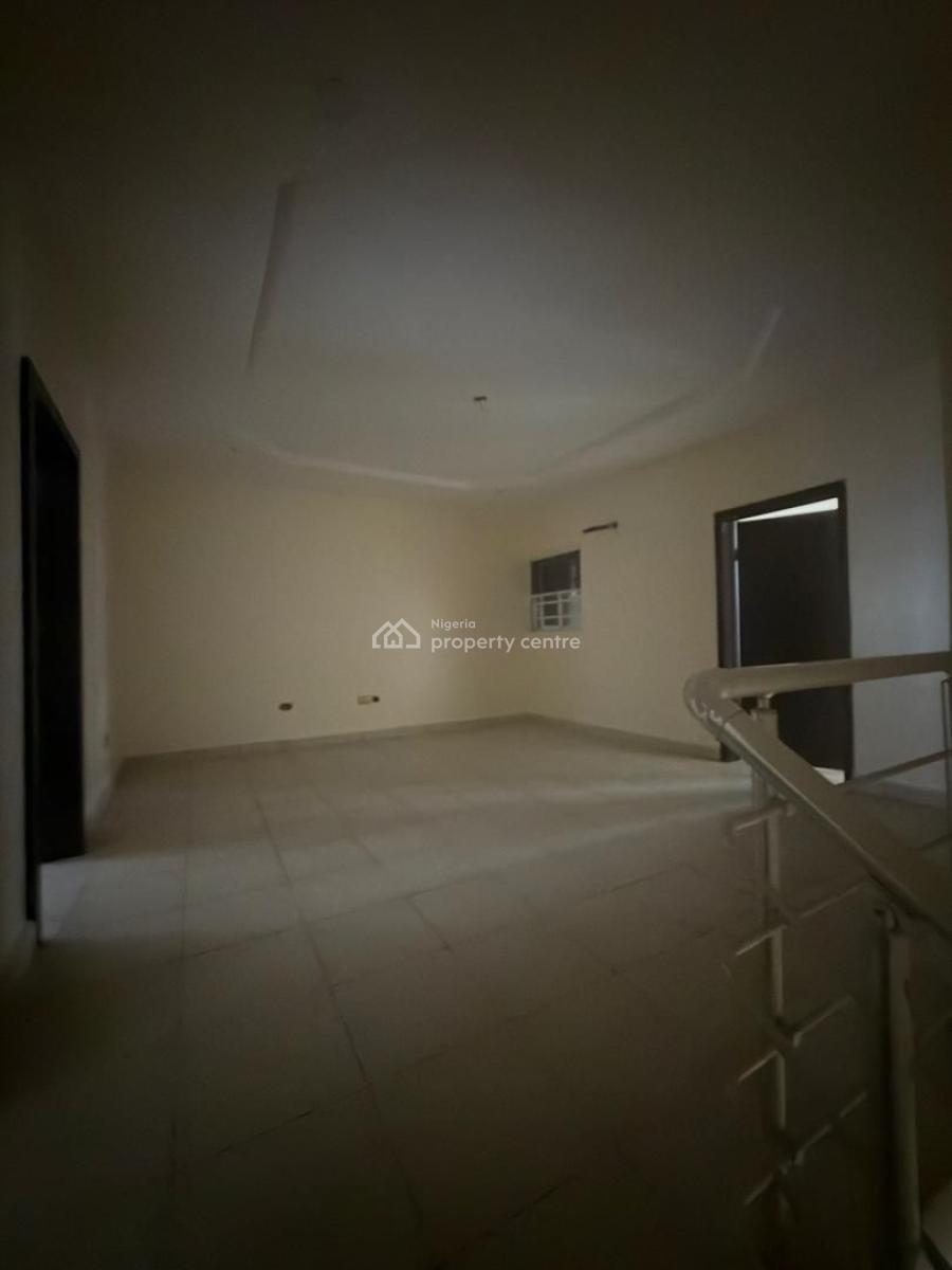 Very Spacious & Serviced 4 Bedroom Terrace, Orchid, Lekki, Lagos, Terraced Duplex for Rent