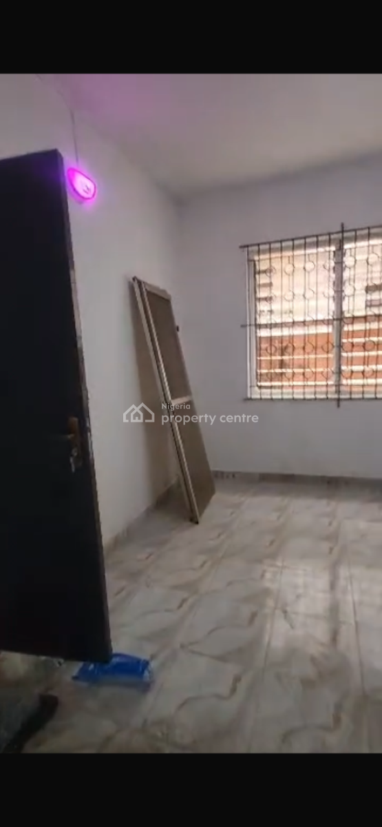 Luxury 4 Bedroom Flat with Rooms En-suite in Serene Environment, Off Akerele/adelabu, Surulere, Lagos, Flat / Apartment for Rent