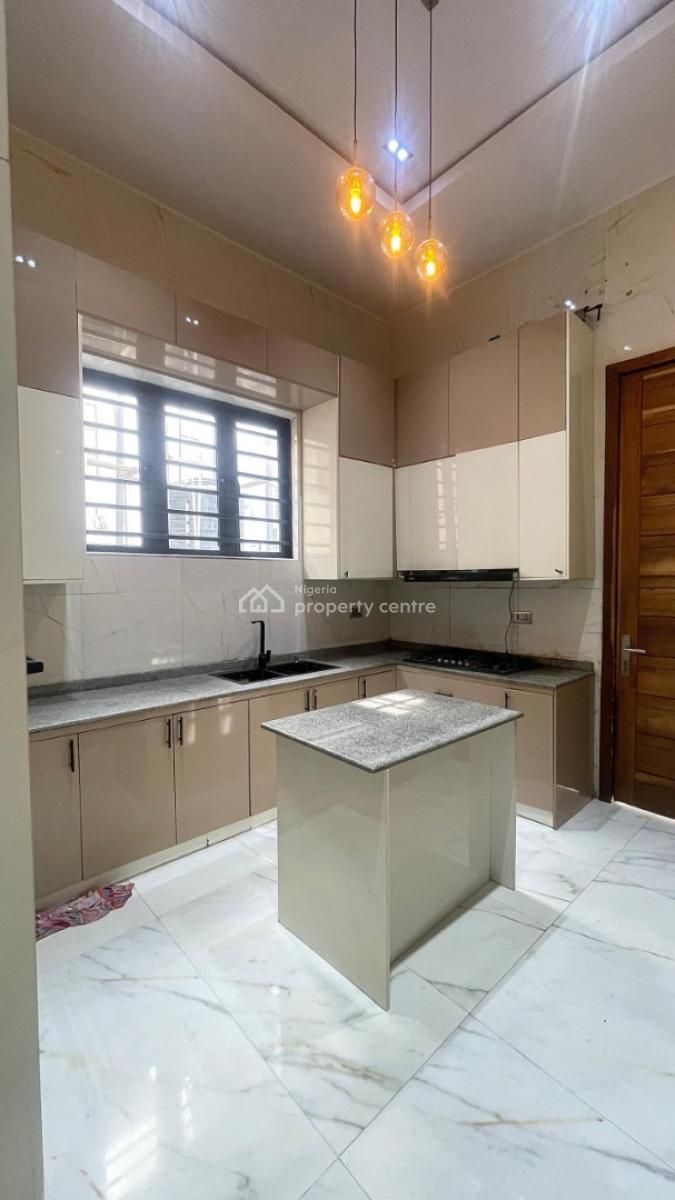 4 Bedrooms Detached Duplex with Bq, Agungi, Lekki, Lagos, House for Rent