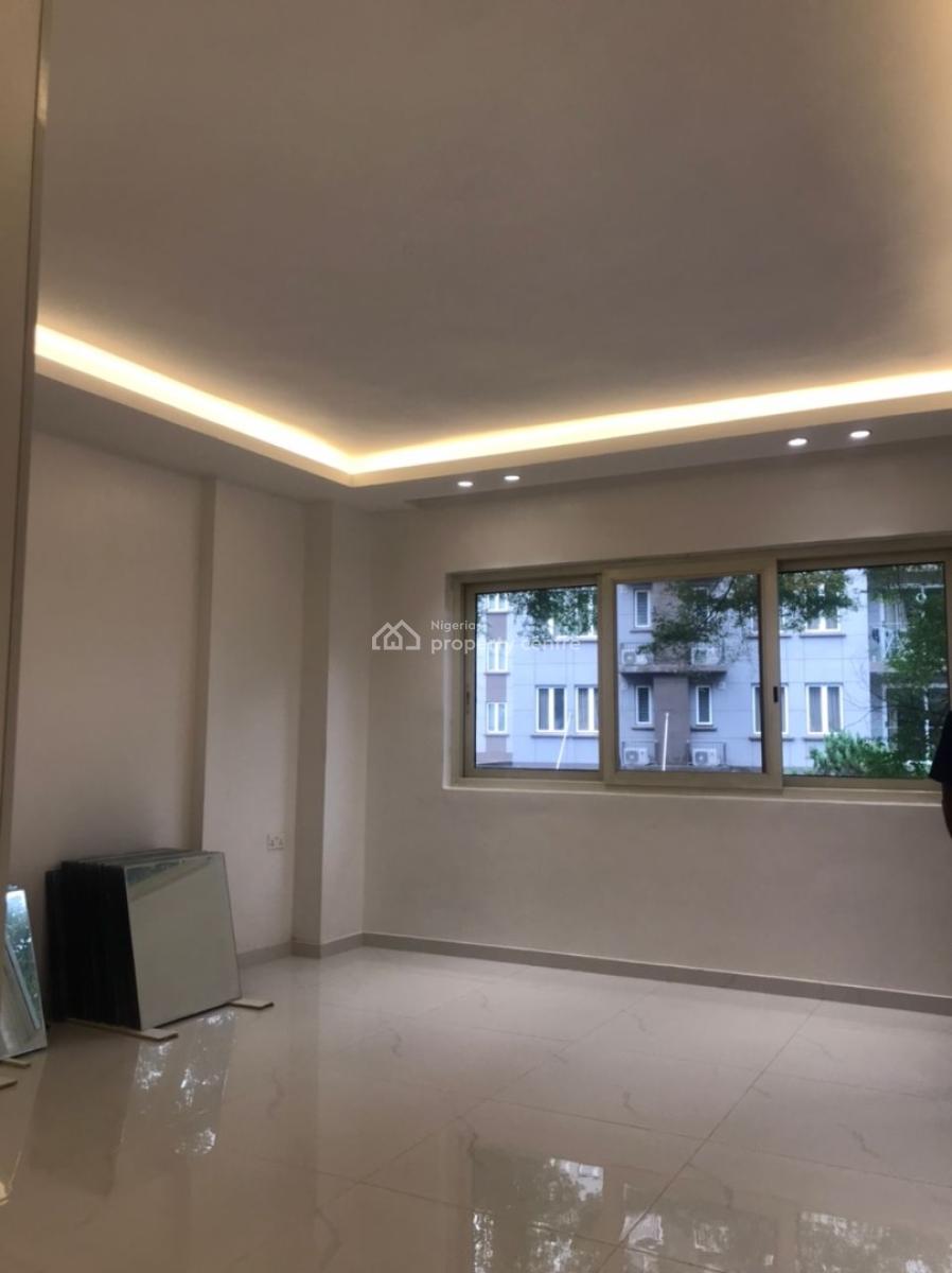 Luxury 3 Bedroom Apartment with Excellent Finishing, Off Bourdilllon Road, Ikoyi, Lagos, Flat / Apartment for Rent
