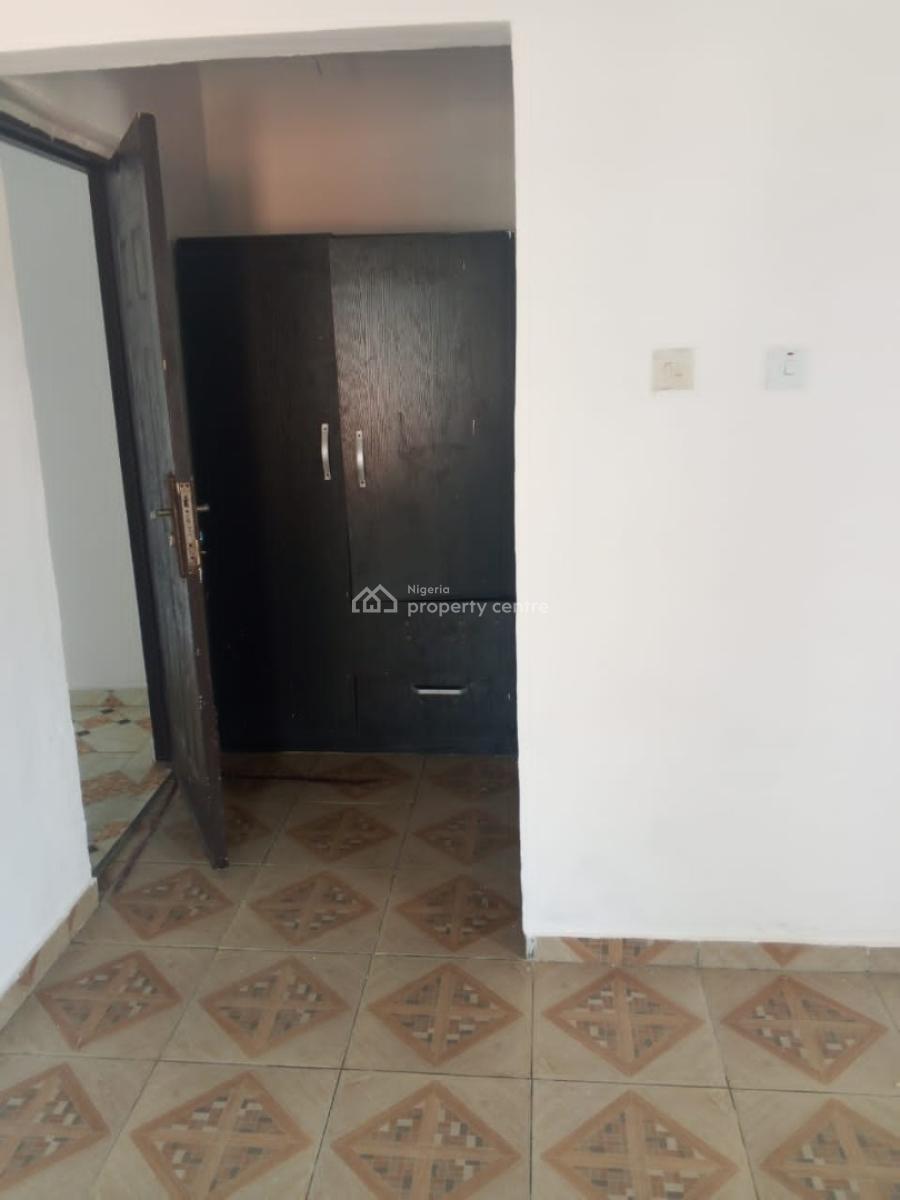 Sharp Room and Parlour in an Estate, Upstairs, Sangotedo, Ajah, Lagos, Mini Flat (room and Parlour) for Rent