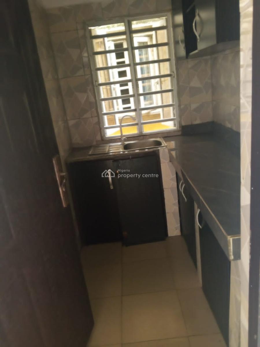 Sharp Room and Parlour in an Estate, Upstairs, Sangotedo, Ajah, Lagos, Mini Flat (room and Parlour) for Rent