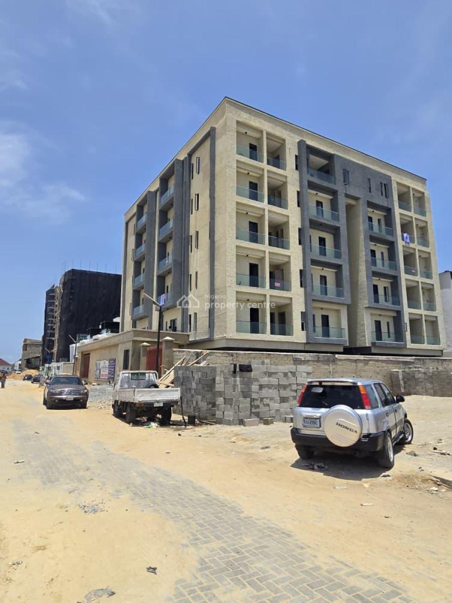 Classic 1 Bedroom Apartment with Swimming Pool in a Secure Estate, Lekki Phase1, Lekki, Lagos, Flat / Apartment for Sale