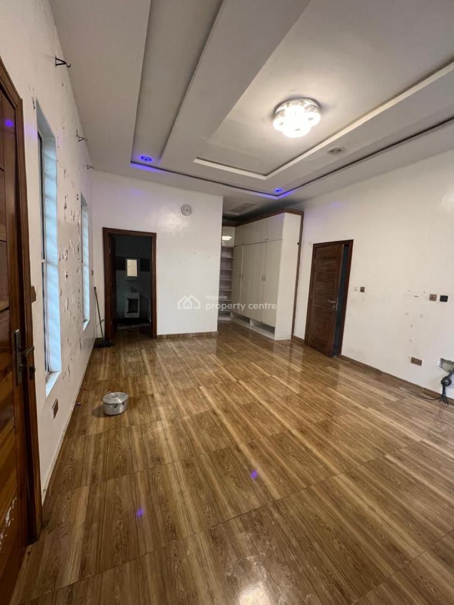 Specious Master Bedroom Apartment in Chevy View Estate, Chevron, Lekki, Lagos, Flat / Apartment for Rent