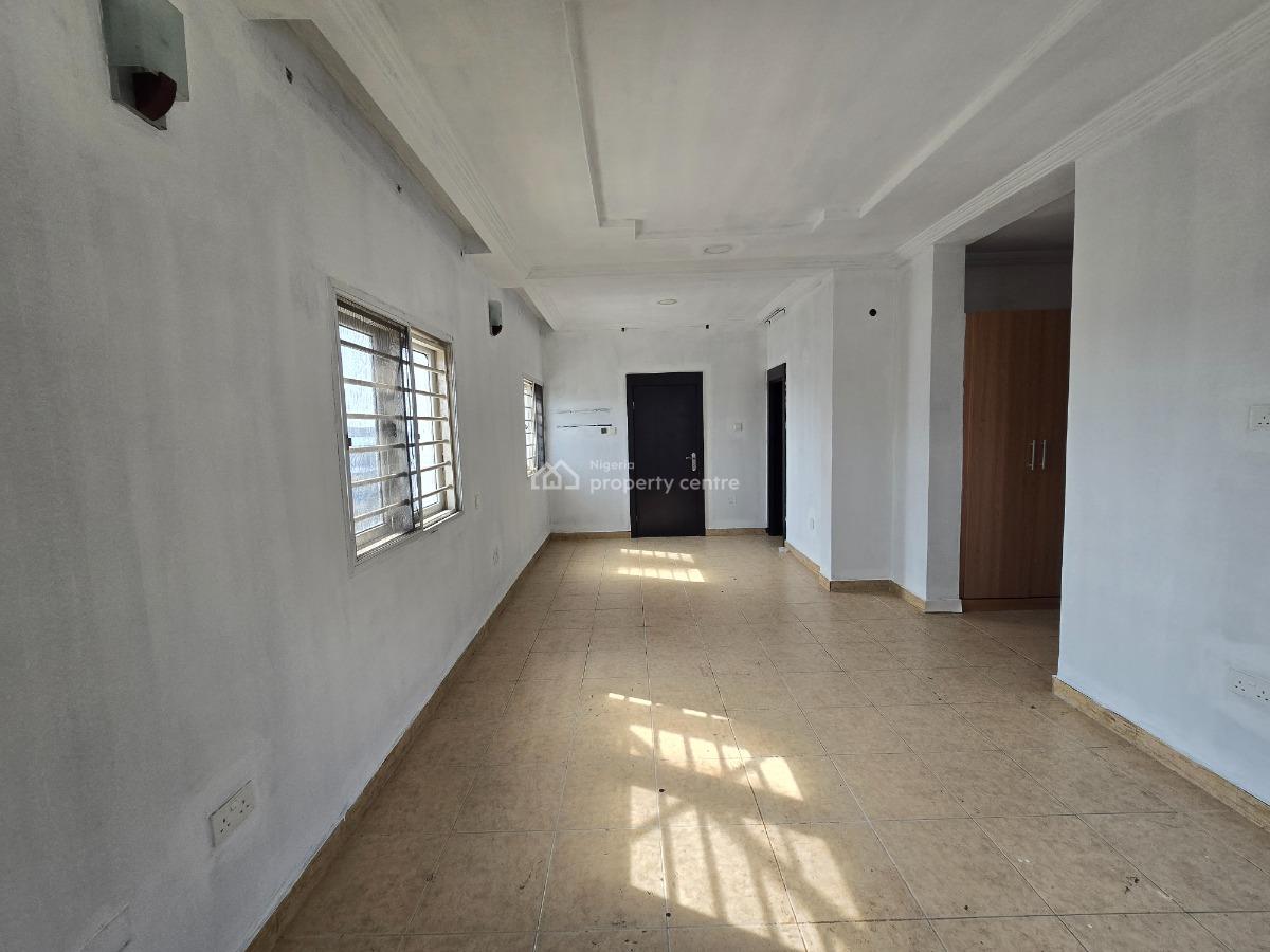 Nicely Finished & Serviced 4 Bedroom Terrace Duplex with Bq, Lekki Phase 1, Lekki, Lagos, Terraced Duplex for Sale