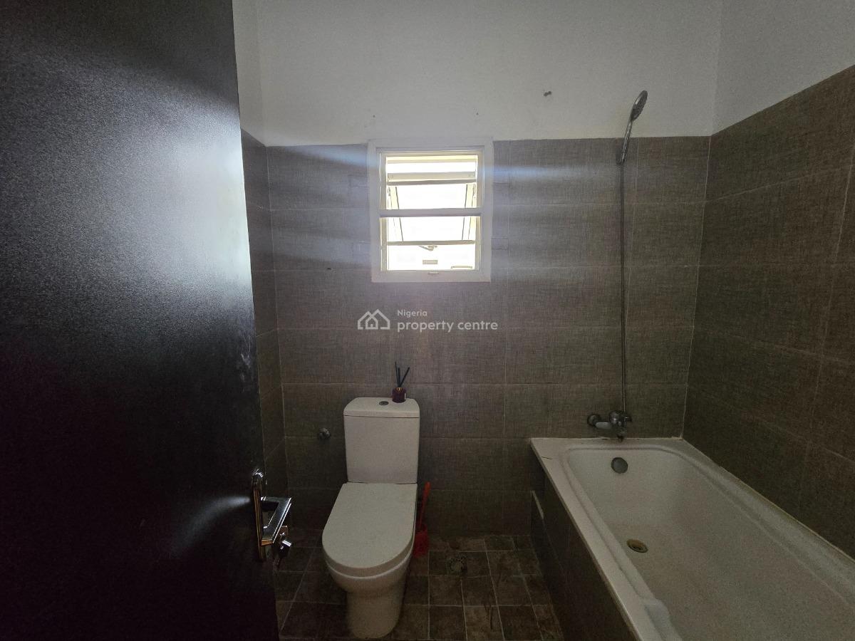 Nicely Finished & Serviced 4 Bedroom Terrace Duplex with Bq, Lekki Phase 1, Lekki, Lagos, Terraced Duplex for Sale