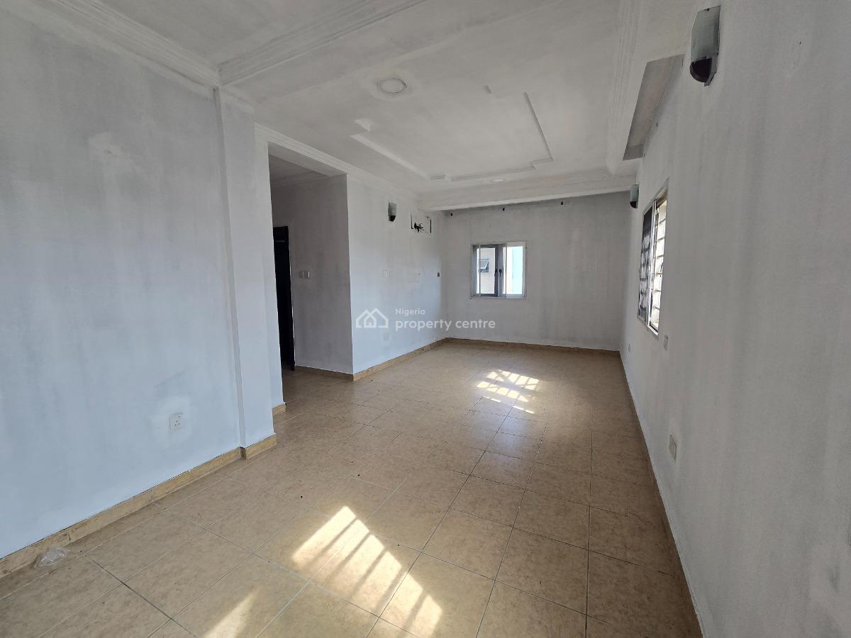 Nicely Finished & Serviced 4 Bedroom Terrace Duplex with Bq, Lekki Phase 1, Lekki, Lagos, Terraced Duplex for Sale