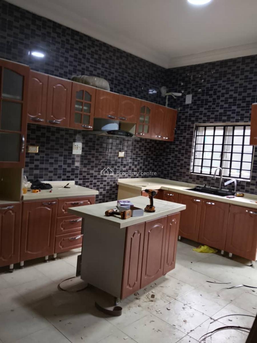 1 Bedroom Spacious Shared Apartment, Ikota Estate, Ikota, Lekki, Lagos, Self Contain (single Rooms) for Sale