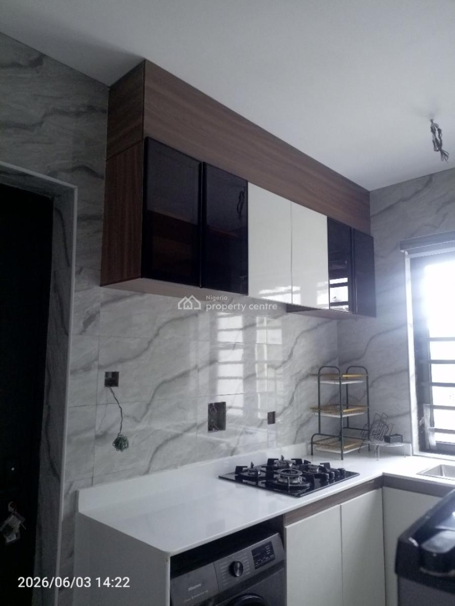 2 Bedroom Spacious and Luxurious Apartment, Lekki Scheme 2, Off Ogombo Road, Lekki Phase 2, Lekki, Lagos, Flat / Apartment for Sale
