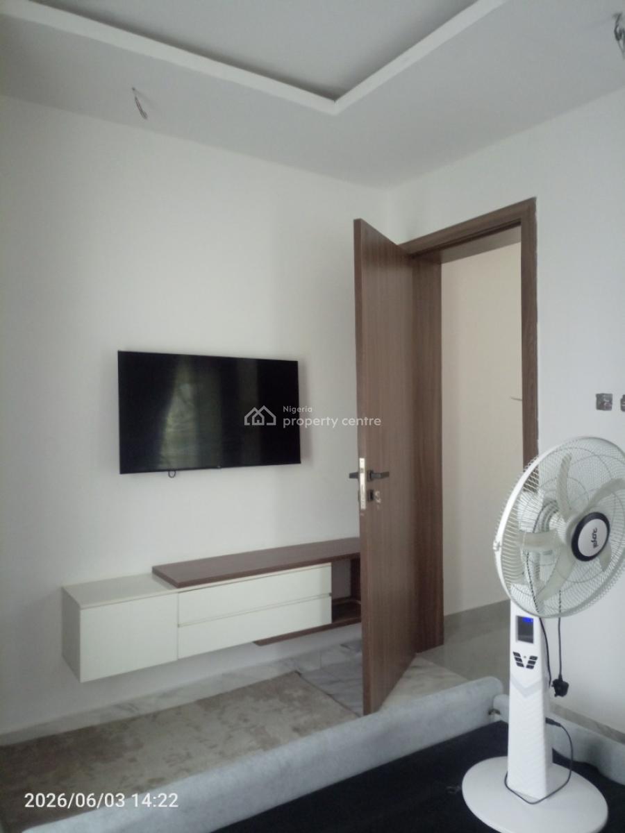 2 Bedroom Spacious and Luxurious Apartment, Lekki Scheme 2, Off Ogombo Road, Lekki Phase 2, Lekki, Lagos, Flat / Apartment for Sale
