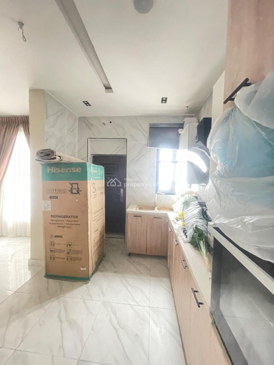 Well Furnished  2 Bedroom Flat at Ologolo Lekki Lagos., Ologolo Lekki Lagos, Ologolo, Lekki, Lagos, Flat / Apartment for Sale