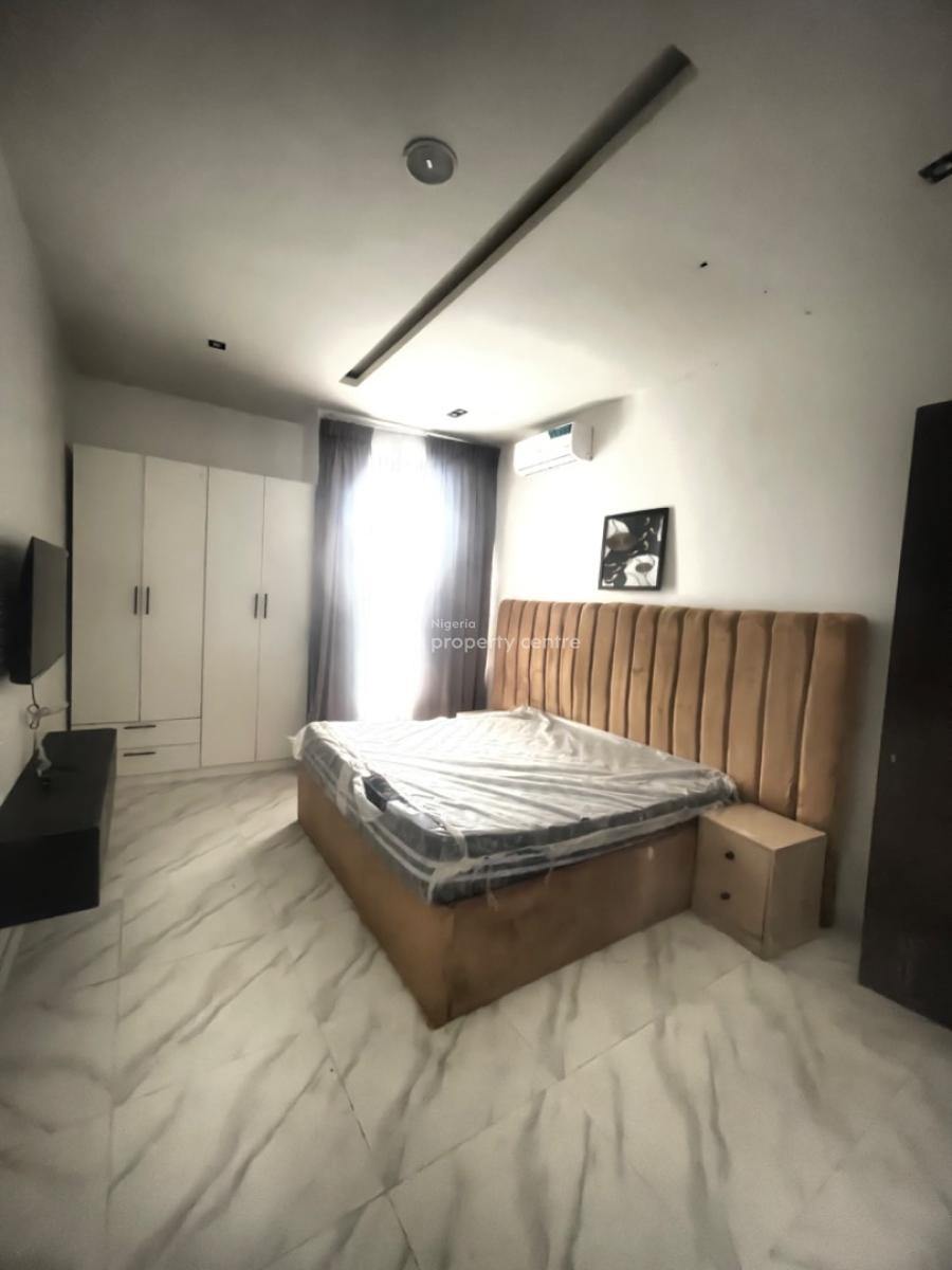 Well Furnished  2 Bedroom Flat at Ologolo Lekki Lagos., Ologolo Lekki Lagos, Ologolo, Lekki, Lagos, Flat / Apartment for Sale