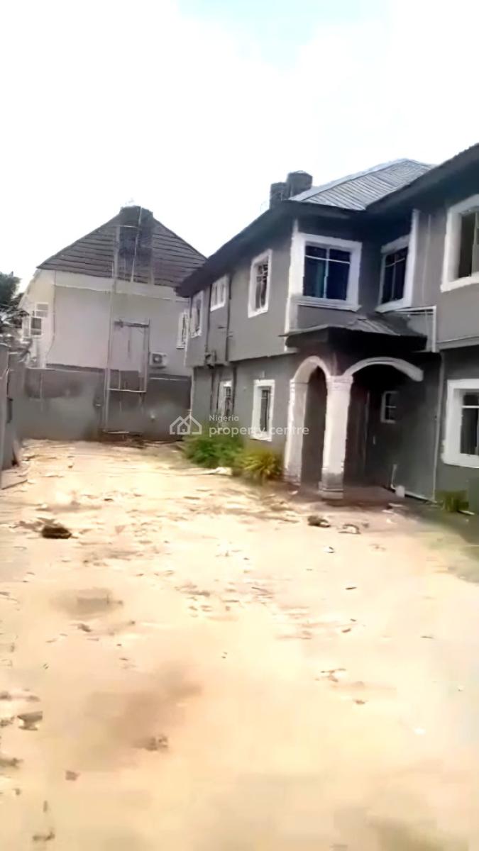 a Building Consisting of 16 Rooms  Standing on One Full Plot of Land, Ogunfayo, Awoyaya, Ibeju Lekki, Lagos, Self Contain (single Rooms) for Sale