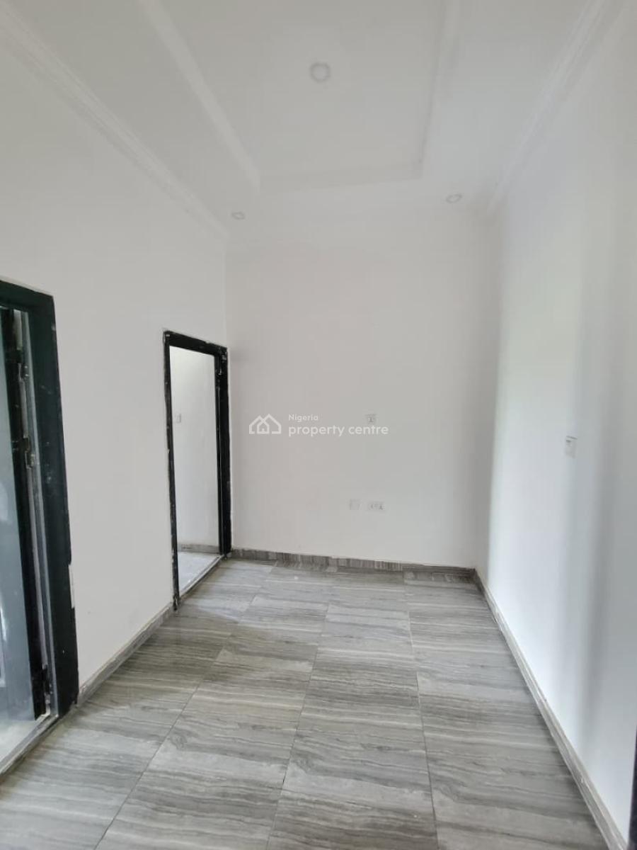 3bedroom Flat  Upstairs  Private Staircase, Badore, Ajah, Lagos, Flat / Apartment for Rent