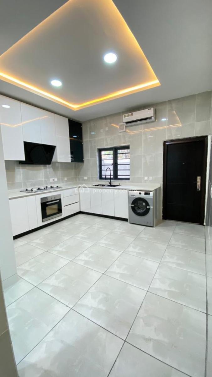 Solid Beautifully 4 Bedrooms Terrace with a Bq, Pool, Gym, Adeola Odeku Axis, Victoria Island (vi), Lagos, Terraced Duplex for Sale