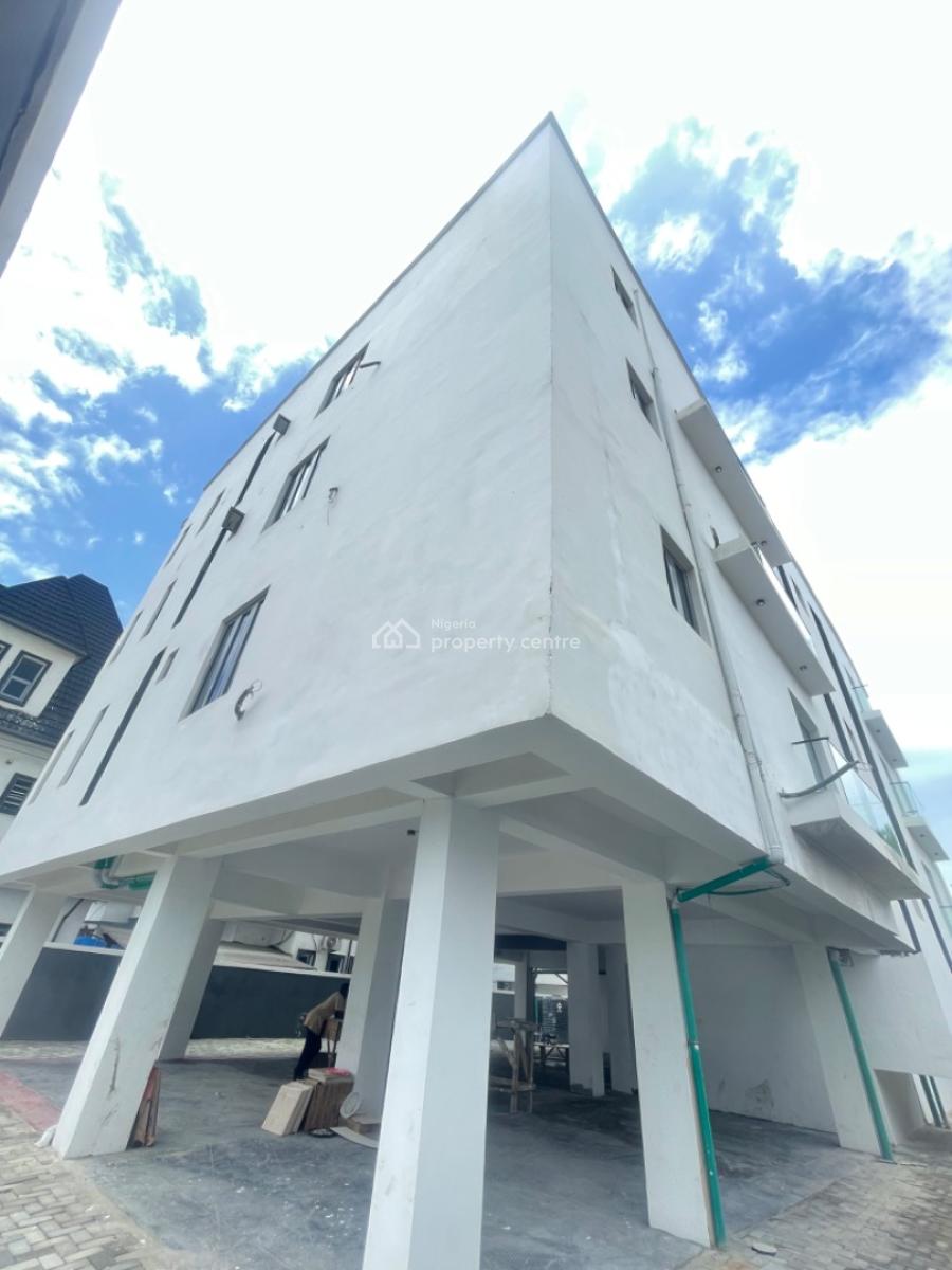 Luxury  2 Bedroom Flat and 1 Bq, Ologolo Lekki Lagos, Ologolo, Lekki, Lagos, Flat / Apartment for Sale
