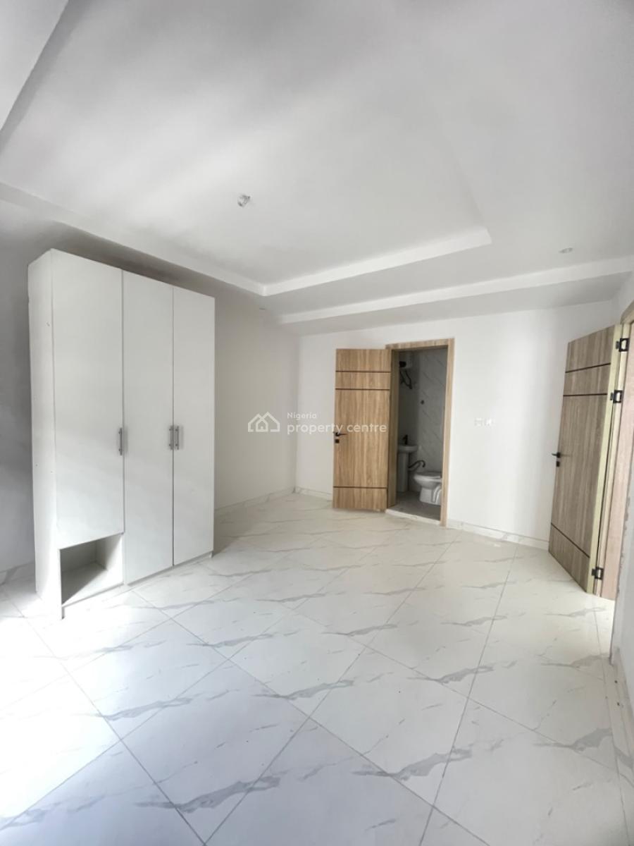 Luxury  2 Bedroom Flat and 1 Bq, Ologolo Lekki Lagos, Ologolo, Lekki, Lagos, Flat / Apartment for Sale