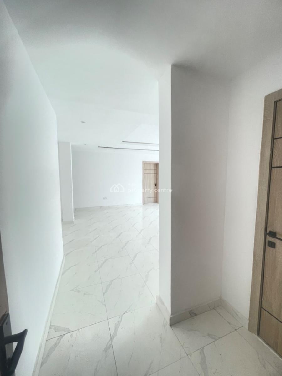 Luxury  2 Bedroom Flat and 1 Bq, Ologolo Lekki Lagos, Ologolo, Lekki, Lagos, Flat / Apartment for Sale